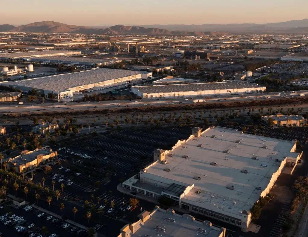 Modern industrial warehouse in Inland Empire